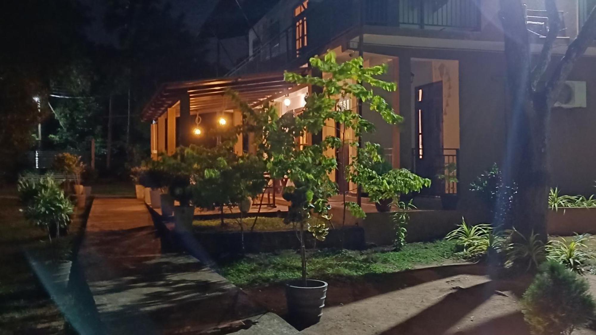 Forest Edge Villa Anuradhapura Εξωτερικό φωτογραφία