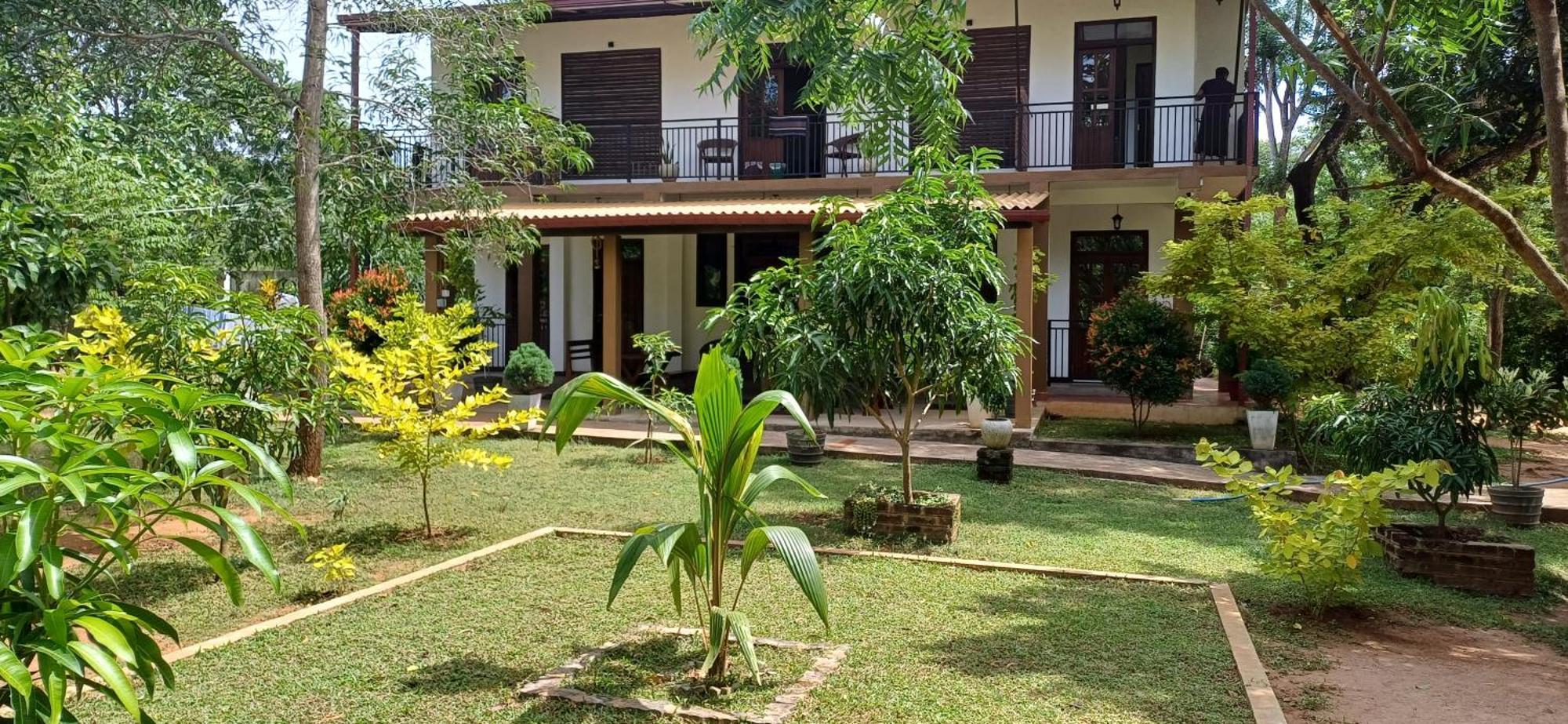 Forest Edge Villa Anuradhapura Εξωτερικό φωτογραφία